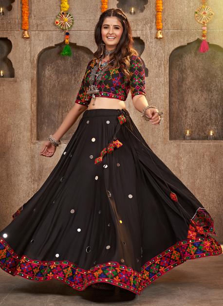 Black and green heavy embroidery and mirror work navratri festival leh –  TheDesignerSaree