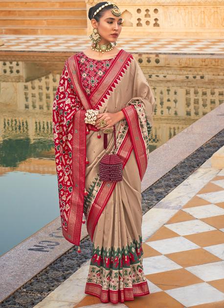 Patola Sarees - Patola Print Saree Prices, Manufacturers & Suppliers