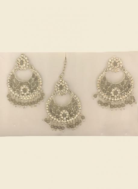 grey stone studded silver plated earrings with maang tikka 179725