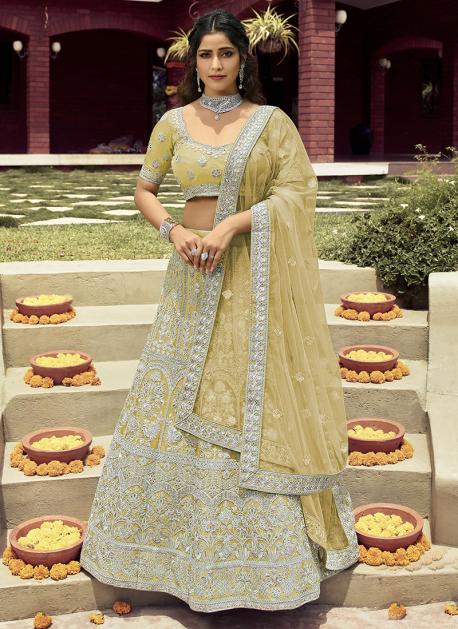 Bridal Silk Lehenga Choli in Sequence and Dori Work With Attached Can  Indian Wedding Wear Lehenga Bridesmaid Lehenga - Etsy